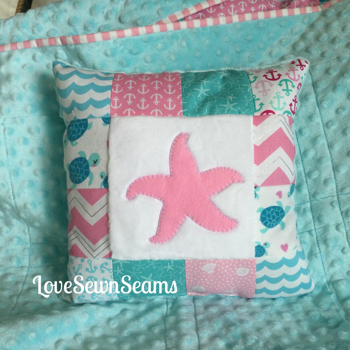 Sea turtle Quilt/Baby quilt/Handmade quilt/Starfish quilt