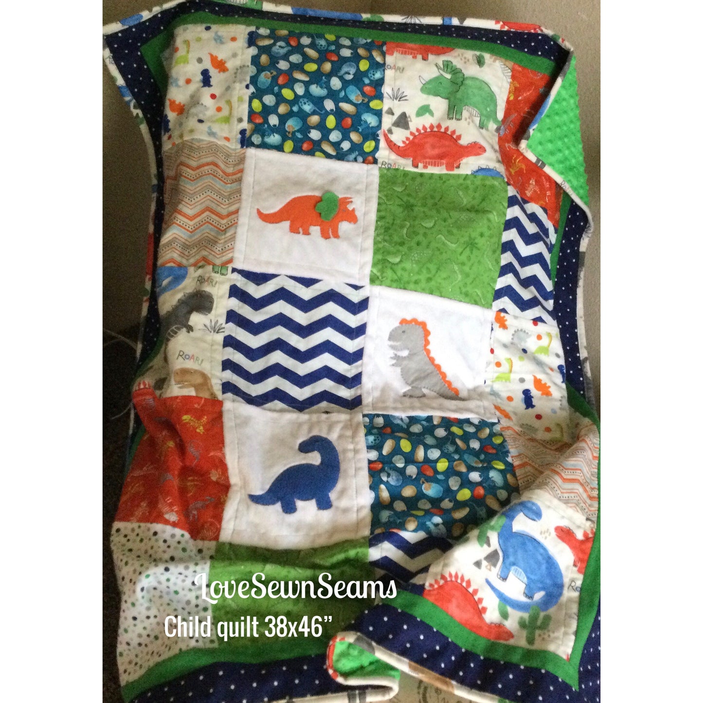 DINO Quilt/Dinosaur quilt/Child’s Dinosaur Quilt/baby quilt/Toddler quilt/Crayon colors