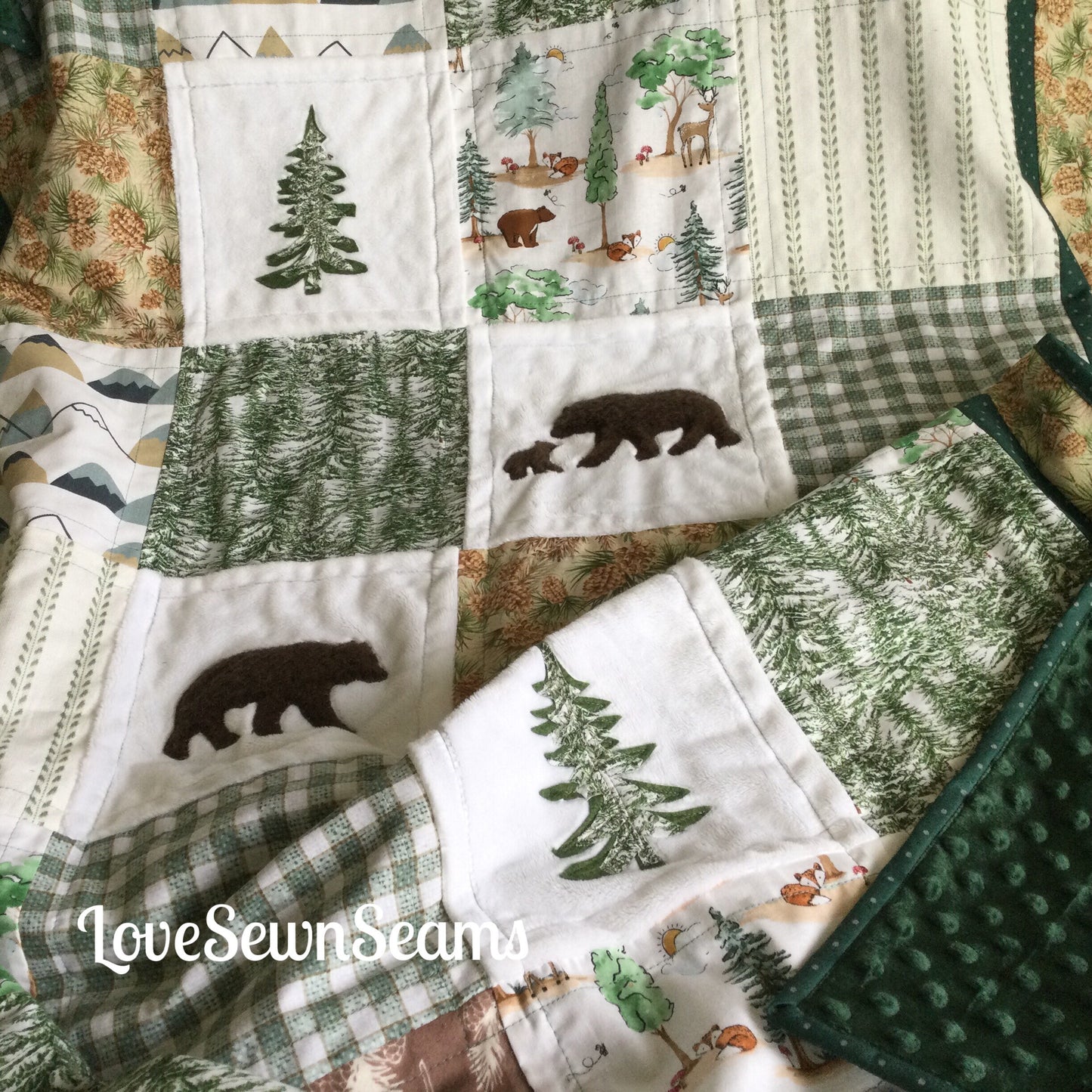 Sage & Pine quilt/Nature Quilt/Made to order/Lodge quilt/Woodland quilt