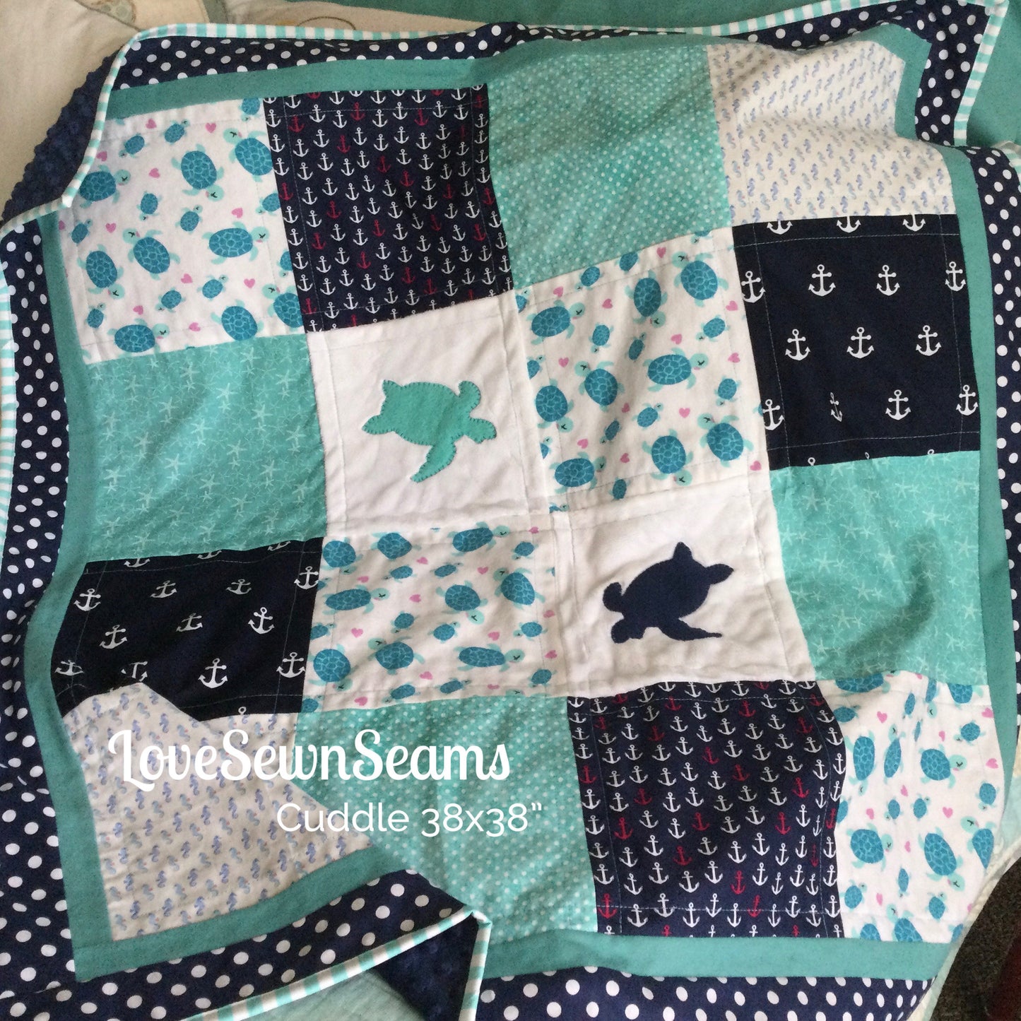 SEA TURTLE QUILT/Sea Turtle/Sea Turtle Throw/Coastal quilt/Sea turtle baby quilt/Crib to King size