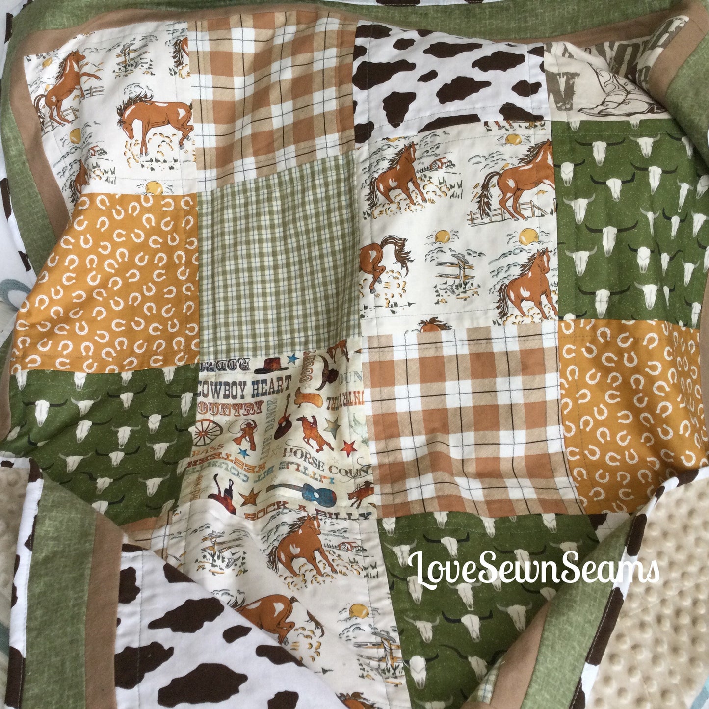Cowboy quilt/Horse quilt/Home on the range/handmade quilt