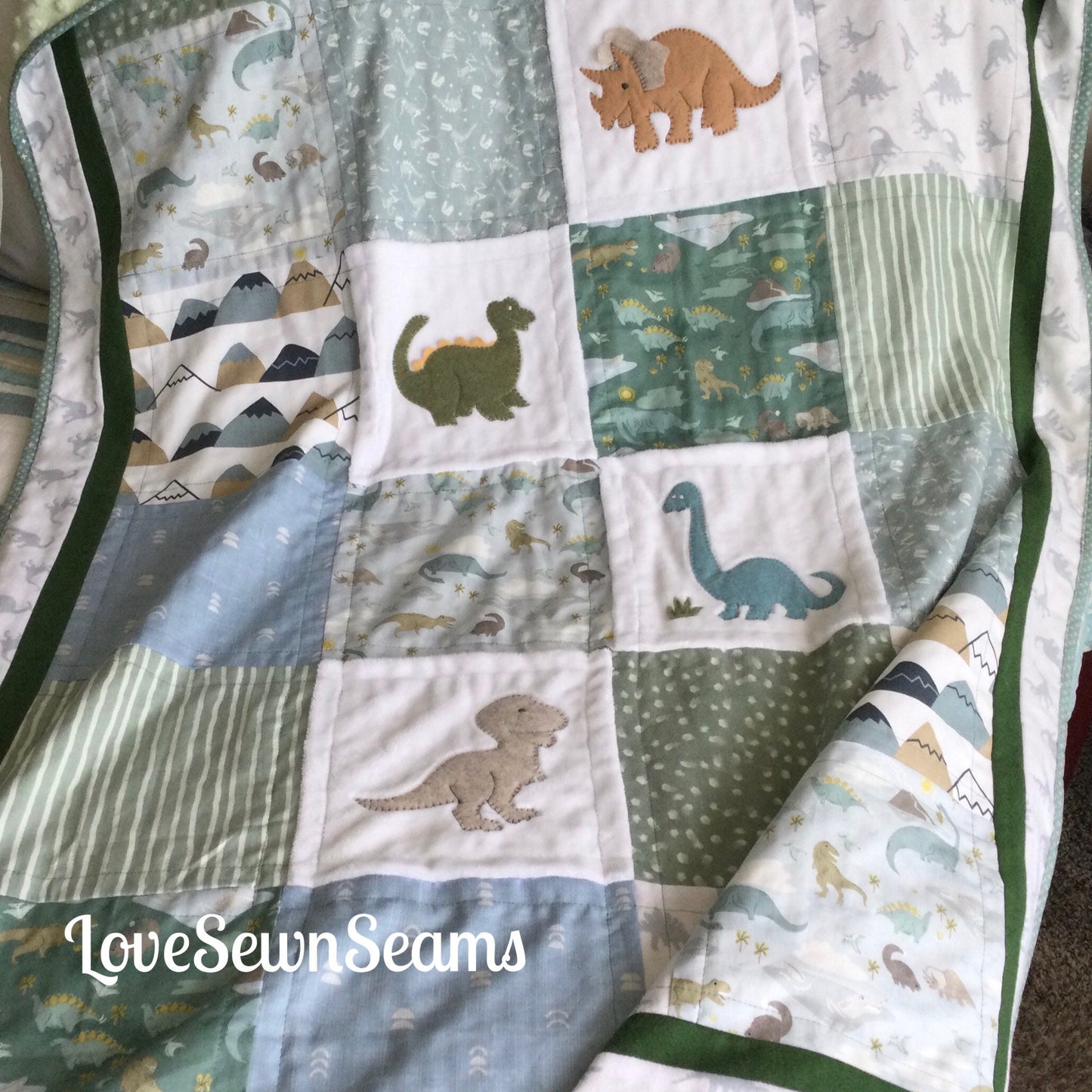 Dino quilt/Sage & Roar/Dinosaur quilt/Many size options