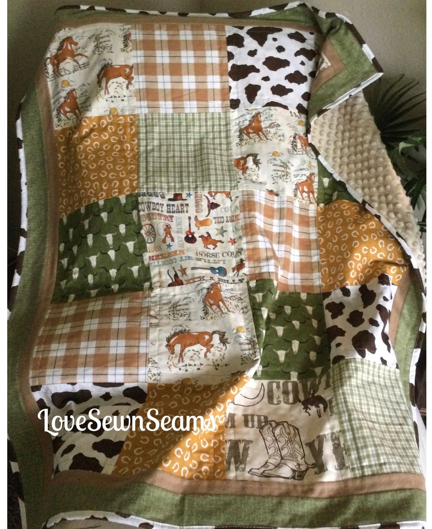 Cowboy quilt/Horse quilt/Home on the range/handmade quilt