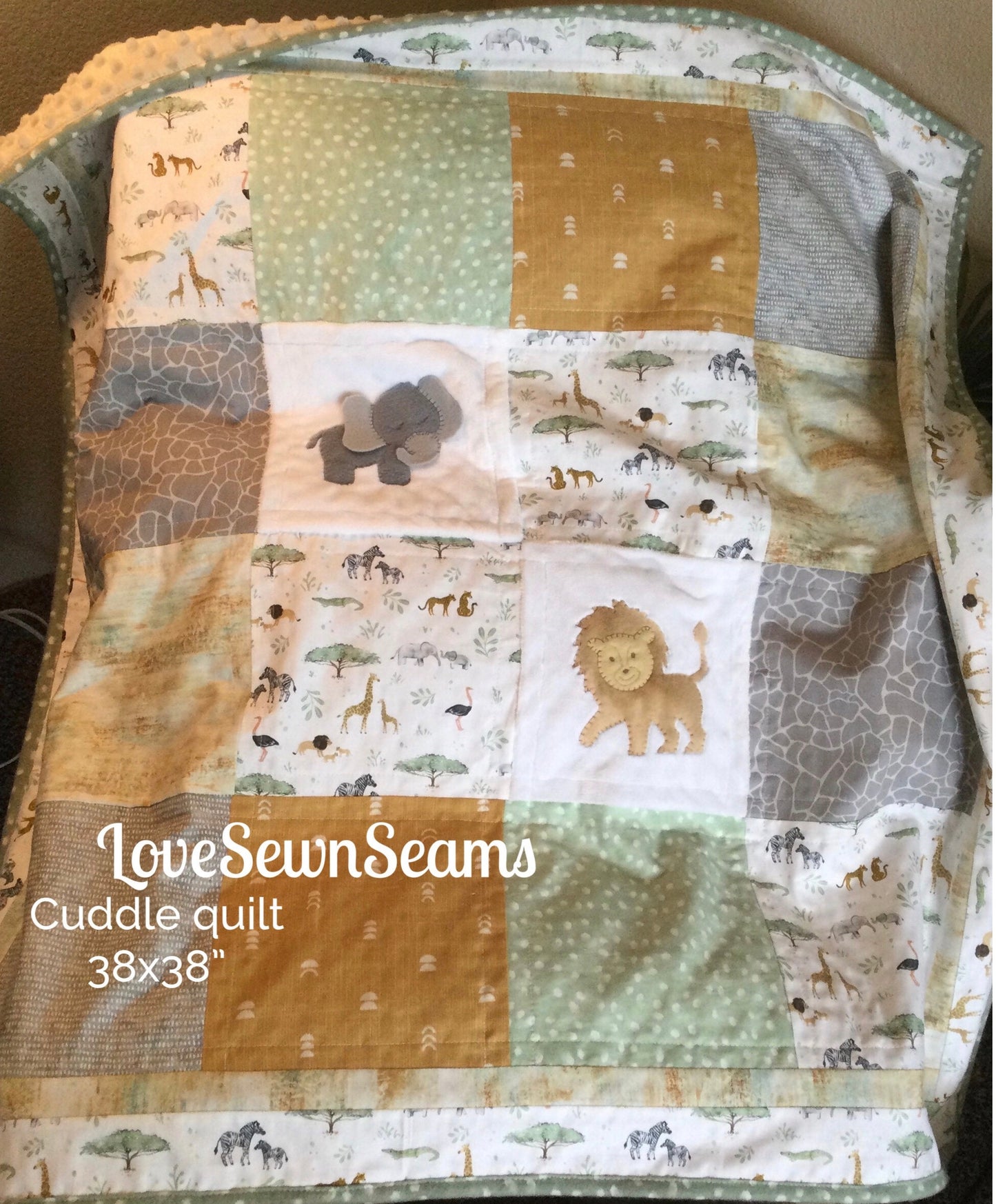 Animal quilt/Lion quilt/Elephant quilt/Jungle animals/Animal baby quilt