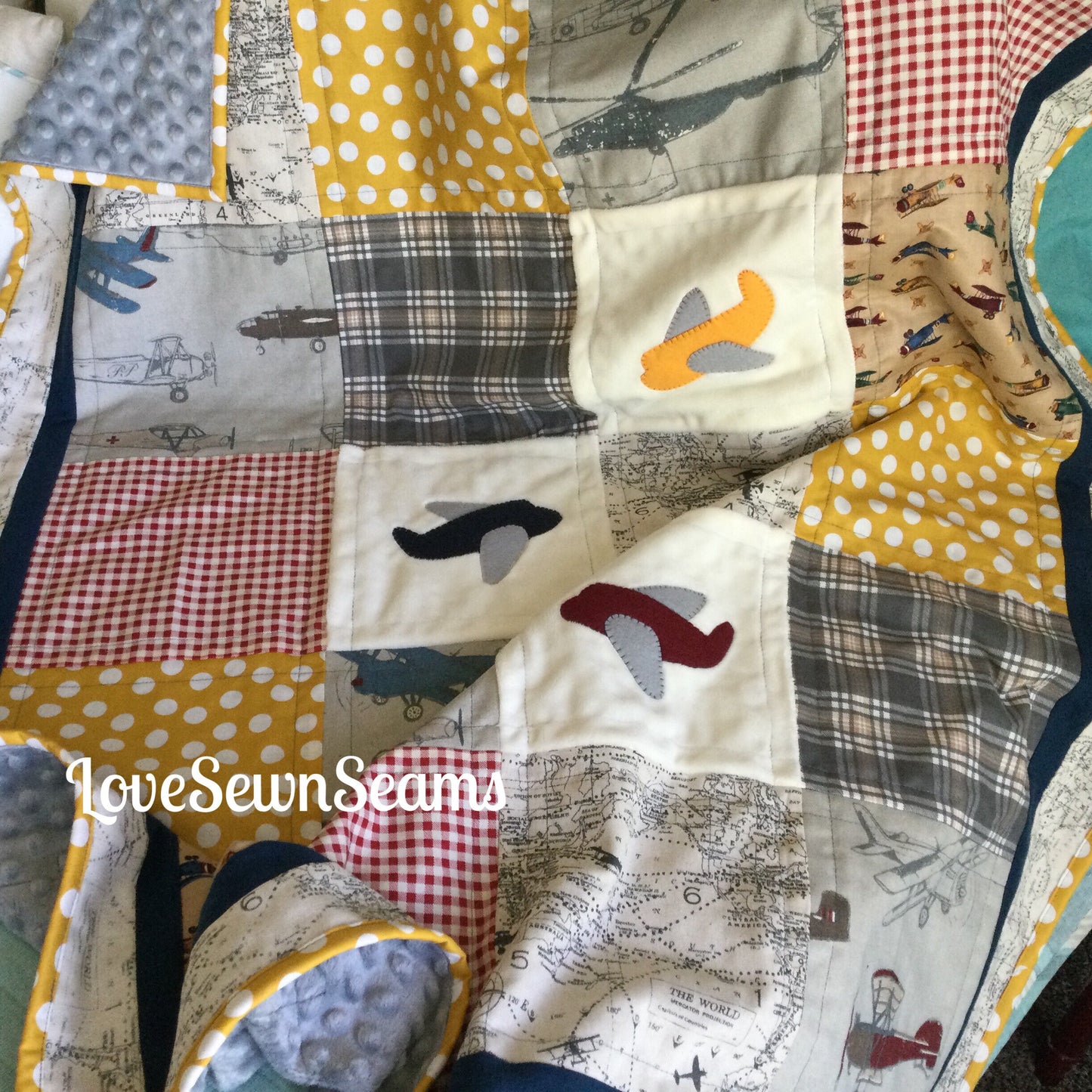 MADE TO ORDER/Vintage Plane Quilt/Plane quilt/Airplane Quilt/Baby Quilt/Childs Quilt