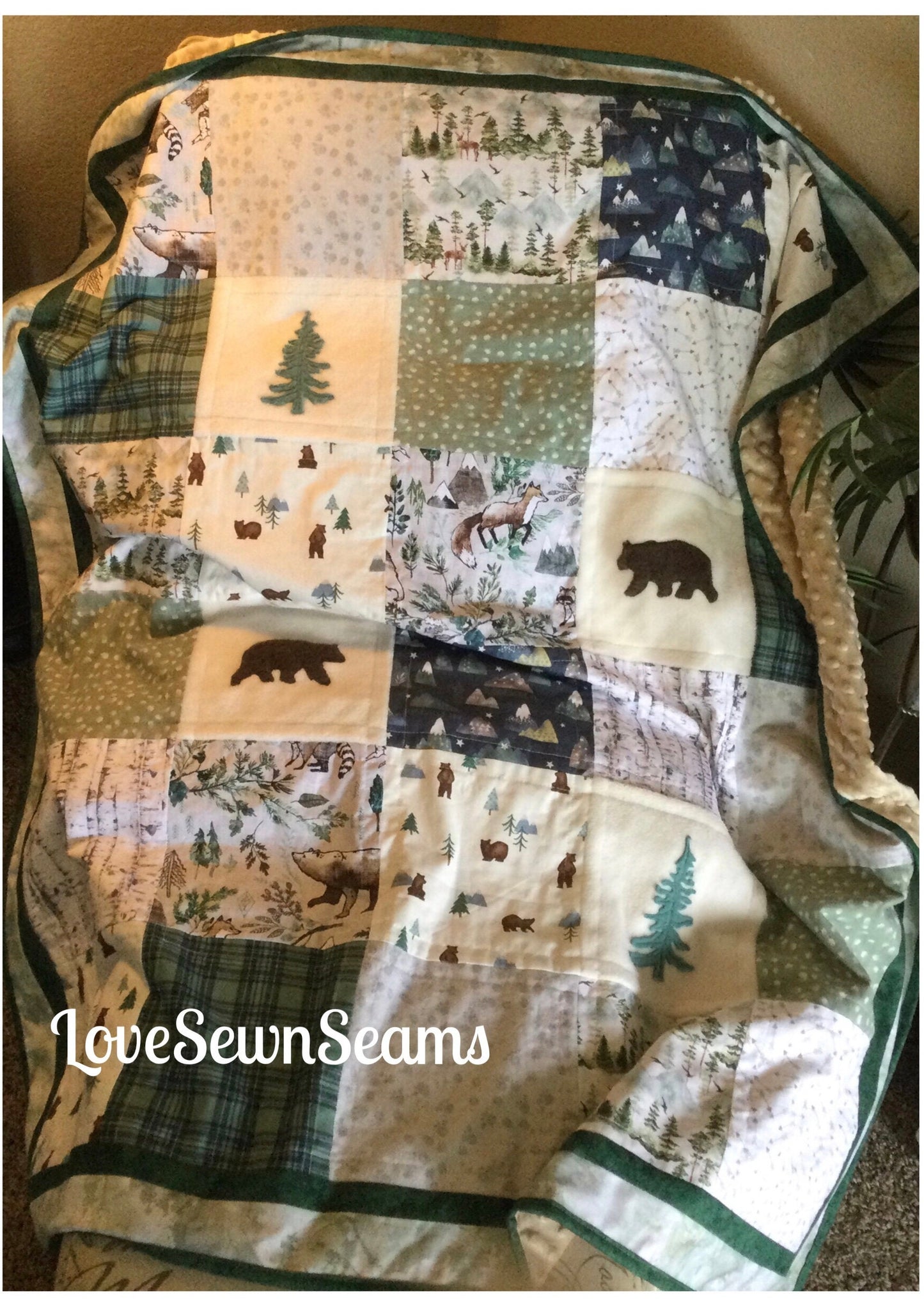 WOODLAND QUILT**Bear quilt/baby quilt/Rustic quilt/Bear and cub quilt/Nature quilt/Mountain quilt/Lodge quilt/Forest quilt