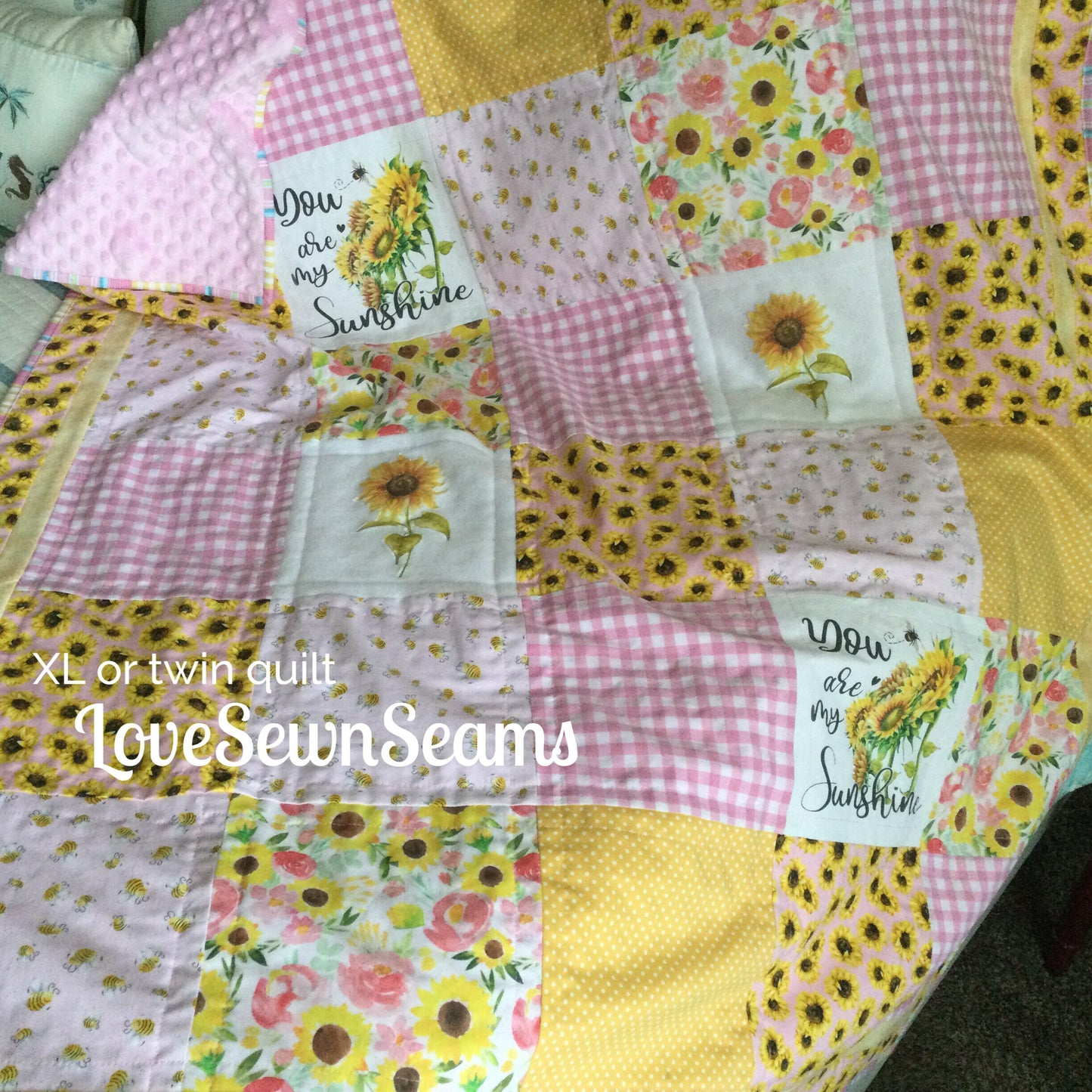 Sunflower Sunshine quilt/You are my Sunshine/Sunflower quilt