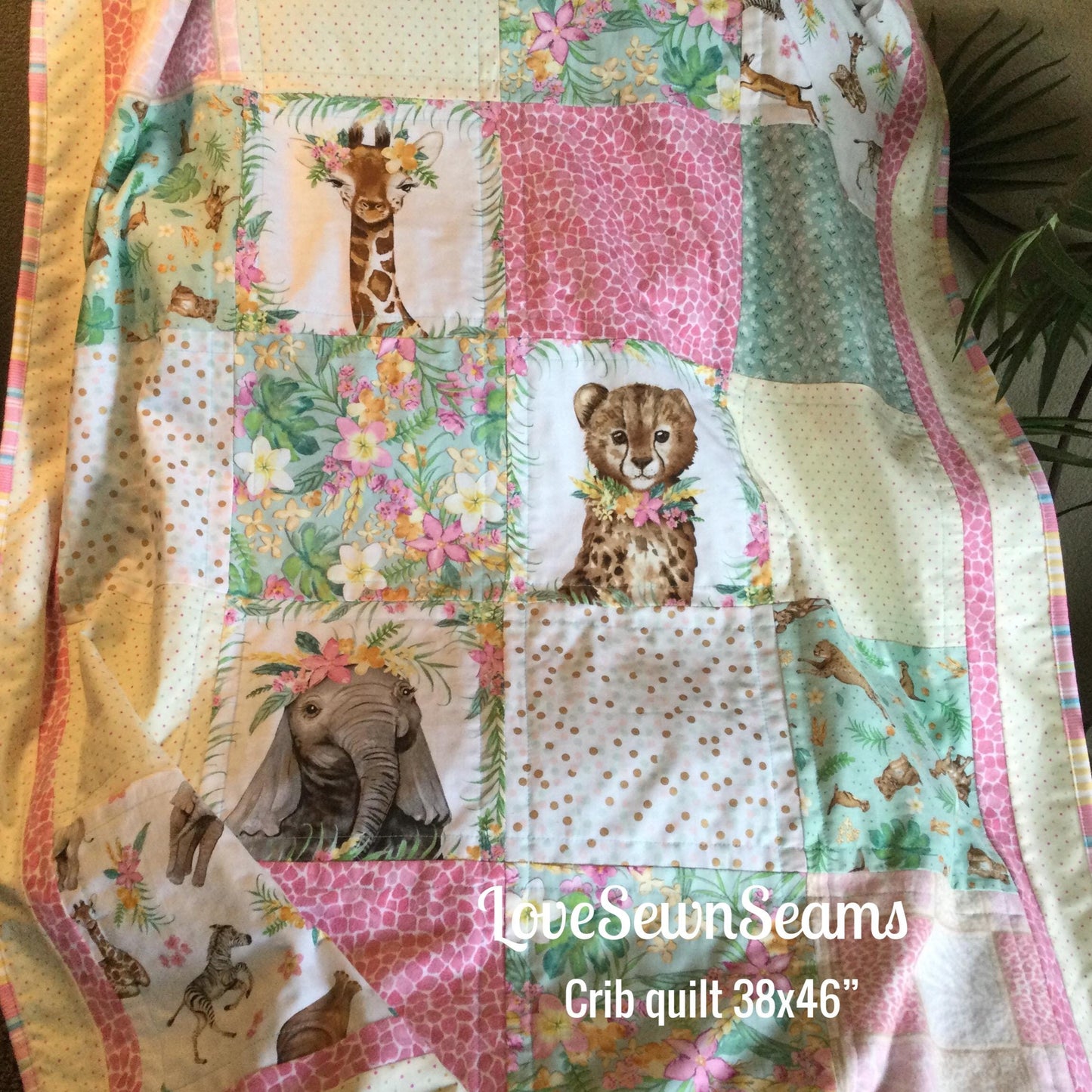 Floral Animal quilt/Animal quilt/Animal babies quilt/Baby Safari