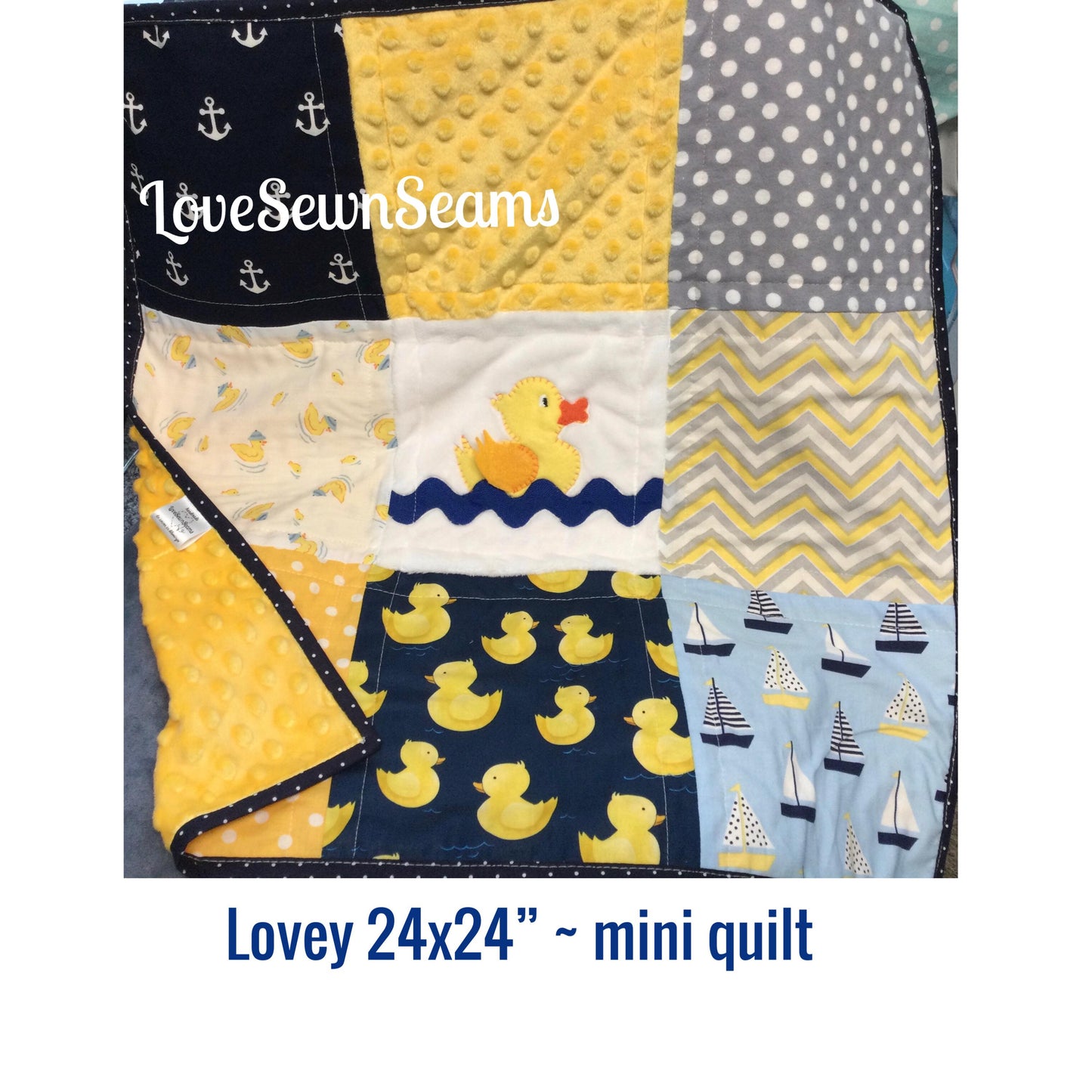 Ducky quilt/Duck quilt/Yellow ducks/modern baby quilt/Baby quilt/Lovey-mini quilt