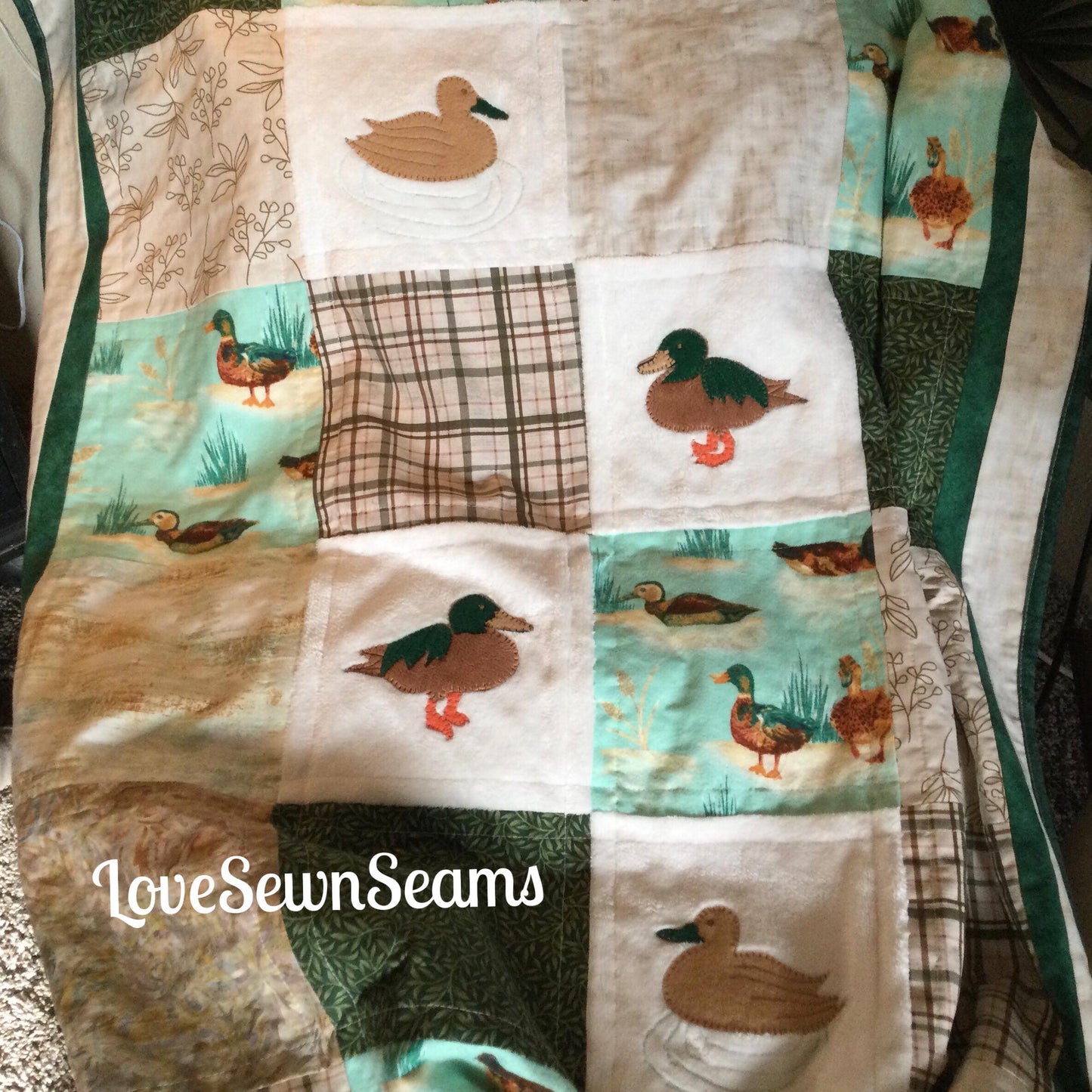 Duck quilt/Mallard ducks/nature quilt/lake quilt