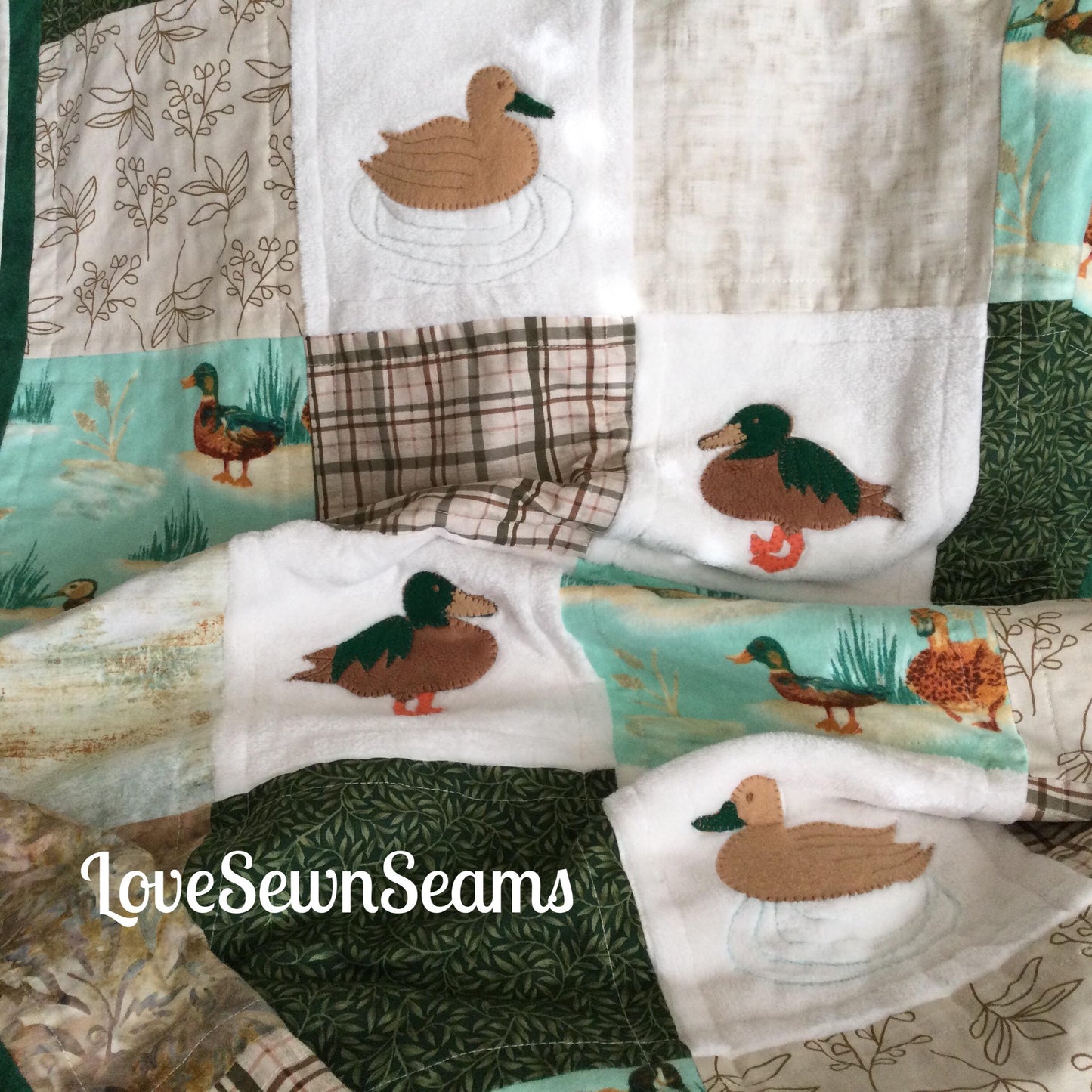 Duck quilt/Mallard ducks/nature quilt/lake quilt