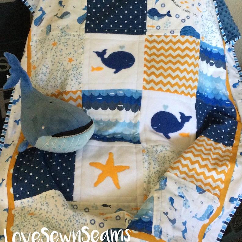 Sunshine Whale quilt/Nautical quilt/Whale quilt/Coastal Quilt/Modern baby quilt/Whale Lovey