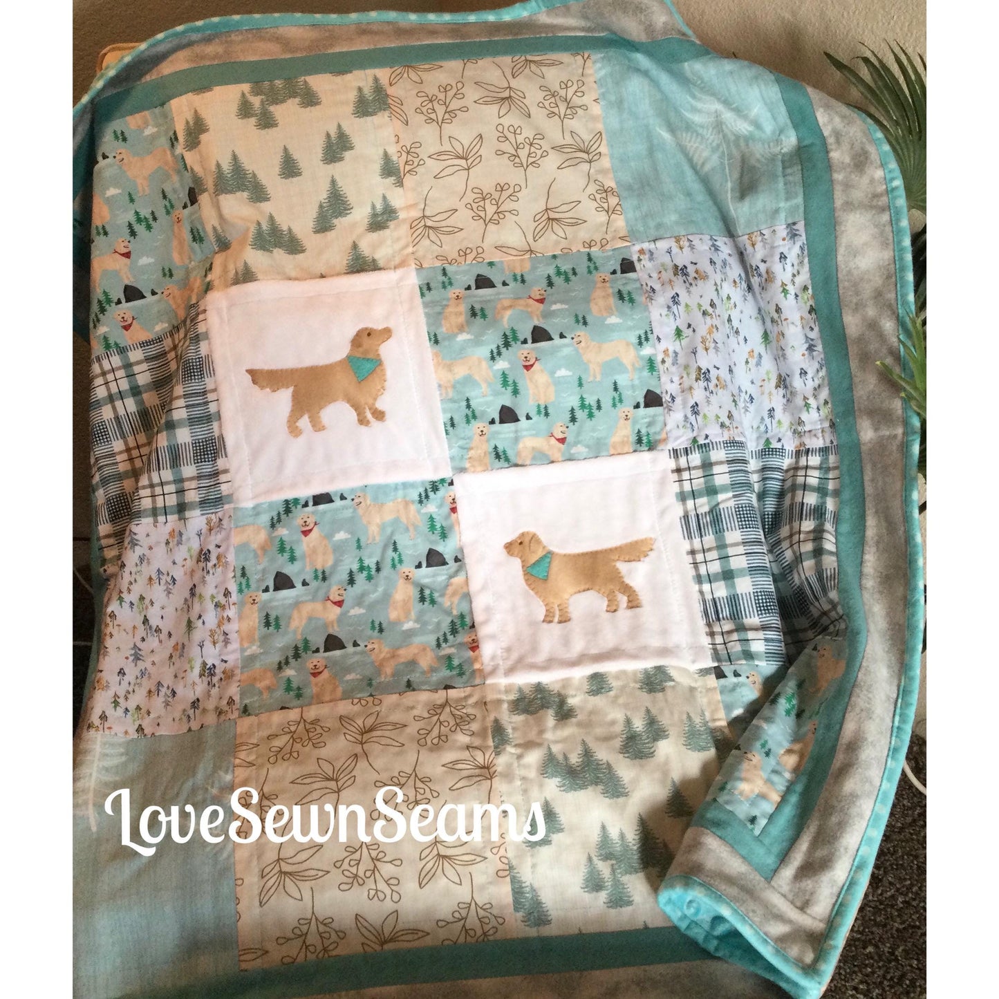 Golden Retriever quilt/Golden Retriever Lovey/Golden Retriever/Dog quilt/Outdoor Adventure quilt/Cannon Beach