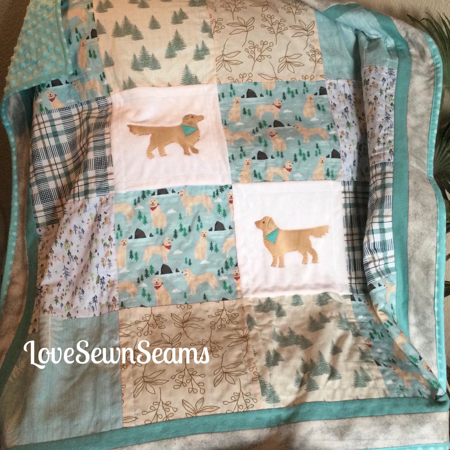 Golden Retriever quilt/Golden Retriever Lovey/Golden Retriever/Dog quilt/Outdoor Adventure quilt/Cannon Beach