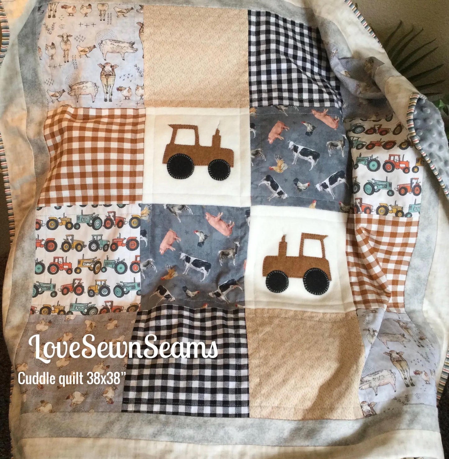 Farm life quilt/Handmade in USA/Farm Animals/Tractor quilt/Farming quilt/Barnyard animals/Crib to King size