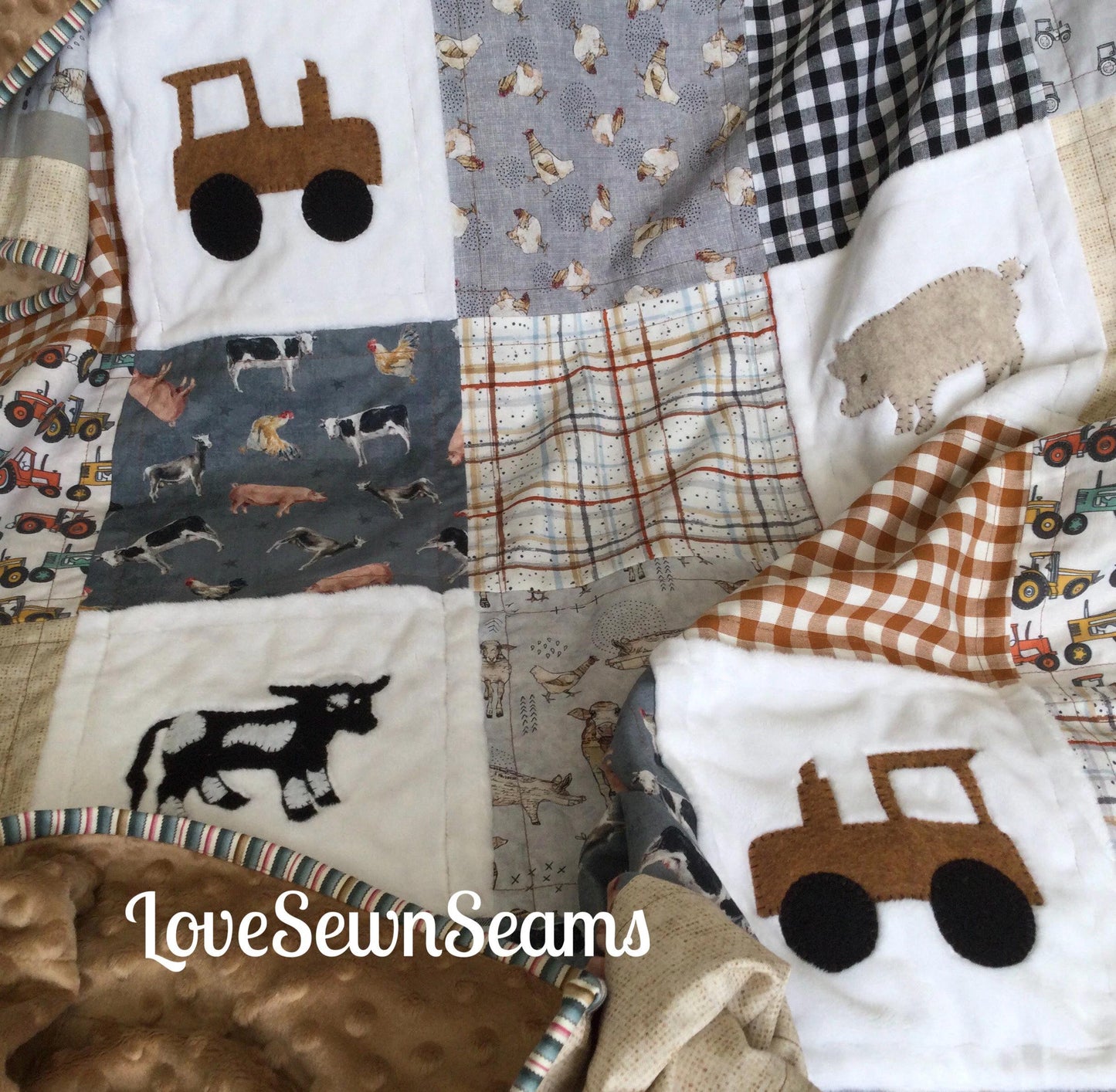 Farm life quilt/Handmade in USA/Farm Animals/Tractor quilt/Farming quilt/Barnyard animals/Crib to King size
