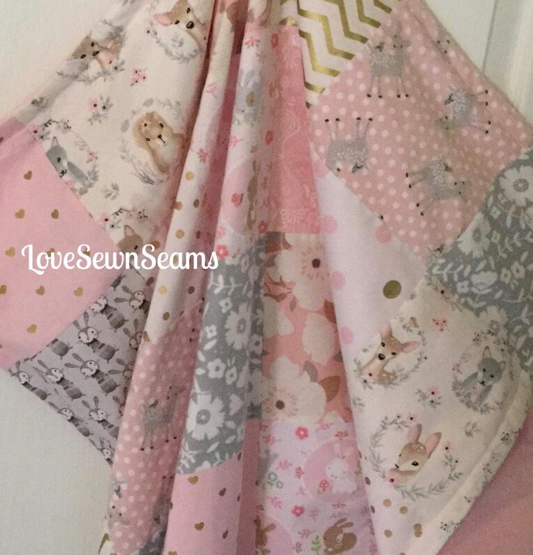 WOODLAND QUILT/Sweet Woodland quilt/Baby quilt/Baby girl quilt/Floral quilt