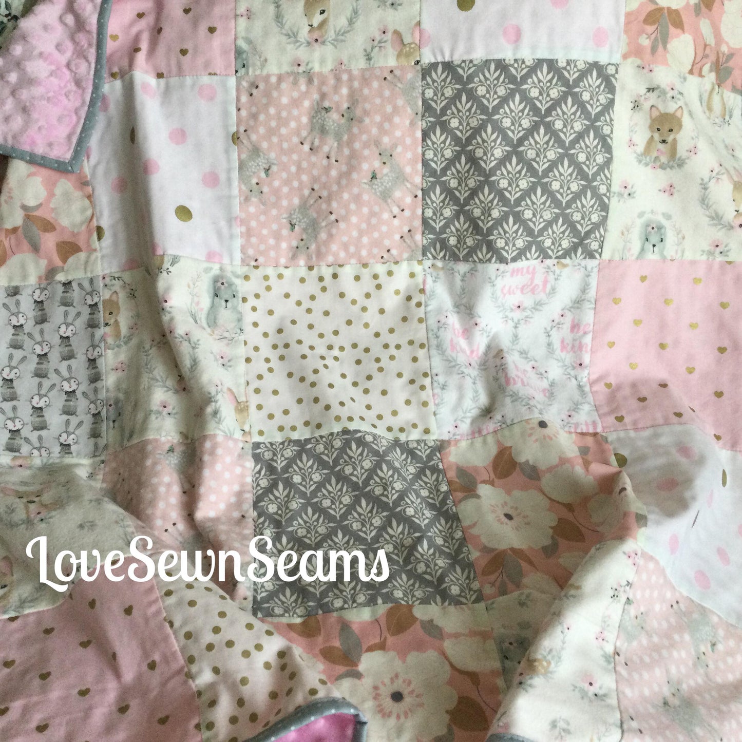 WOODLAND QUILT/Sweet Woodland quilt/Baby quilt/Baby girl quilt/Floral quilt