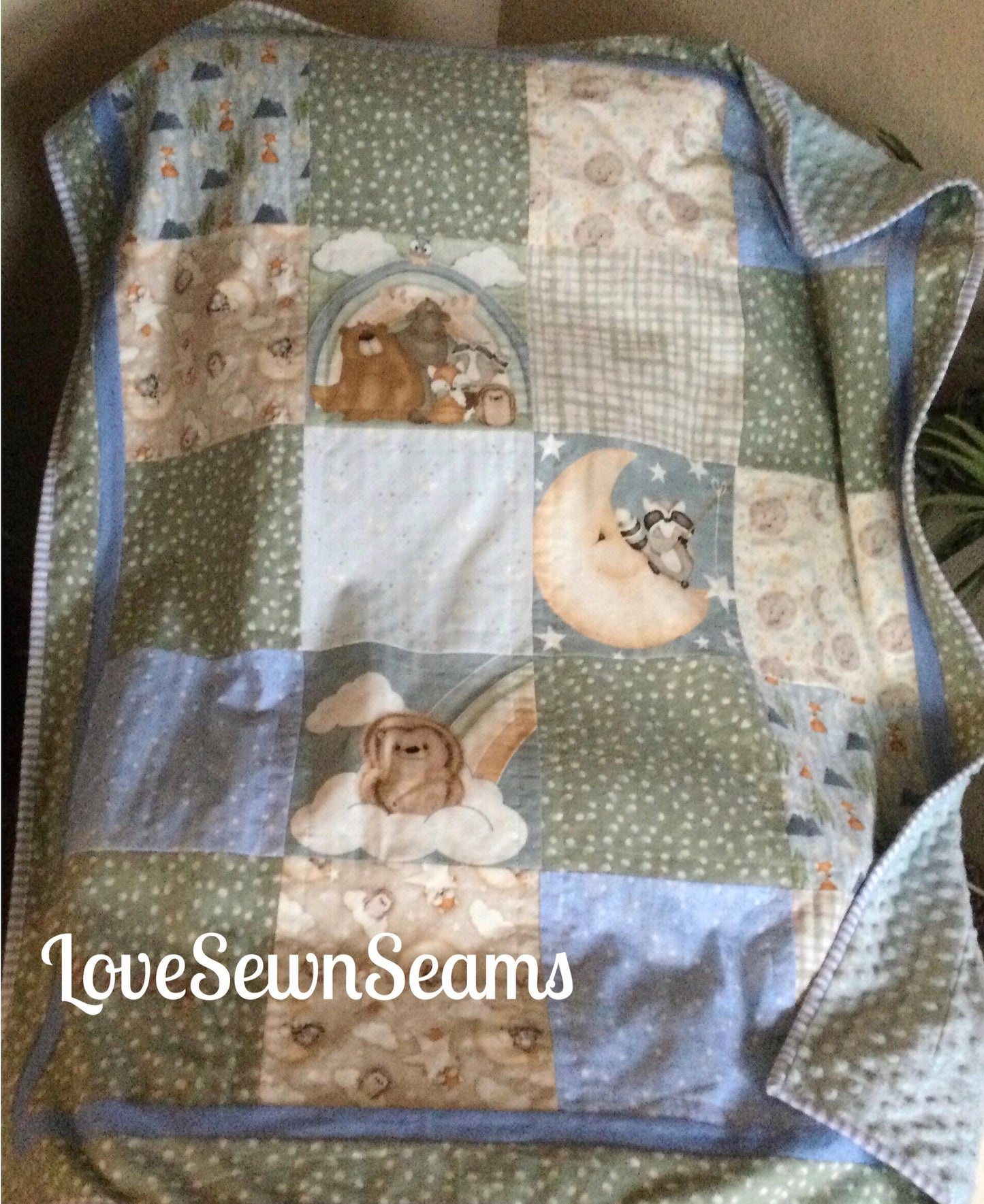 Woodland quilt/Forest Friends quilt/Moose quilt/Moon quilt/Dream Big
