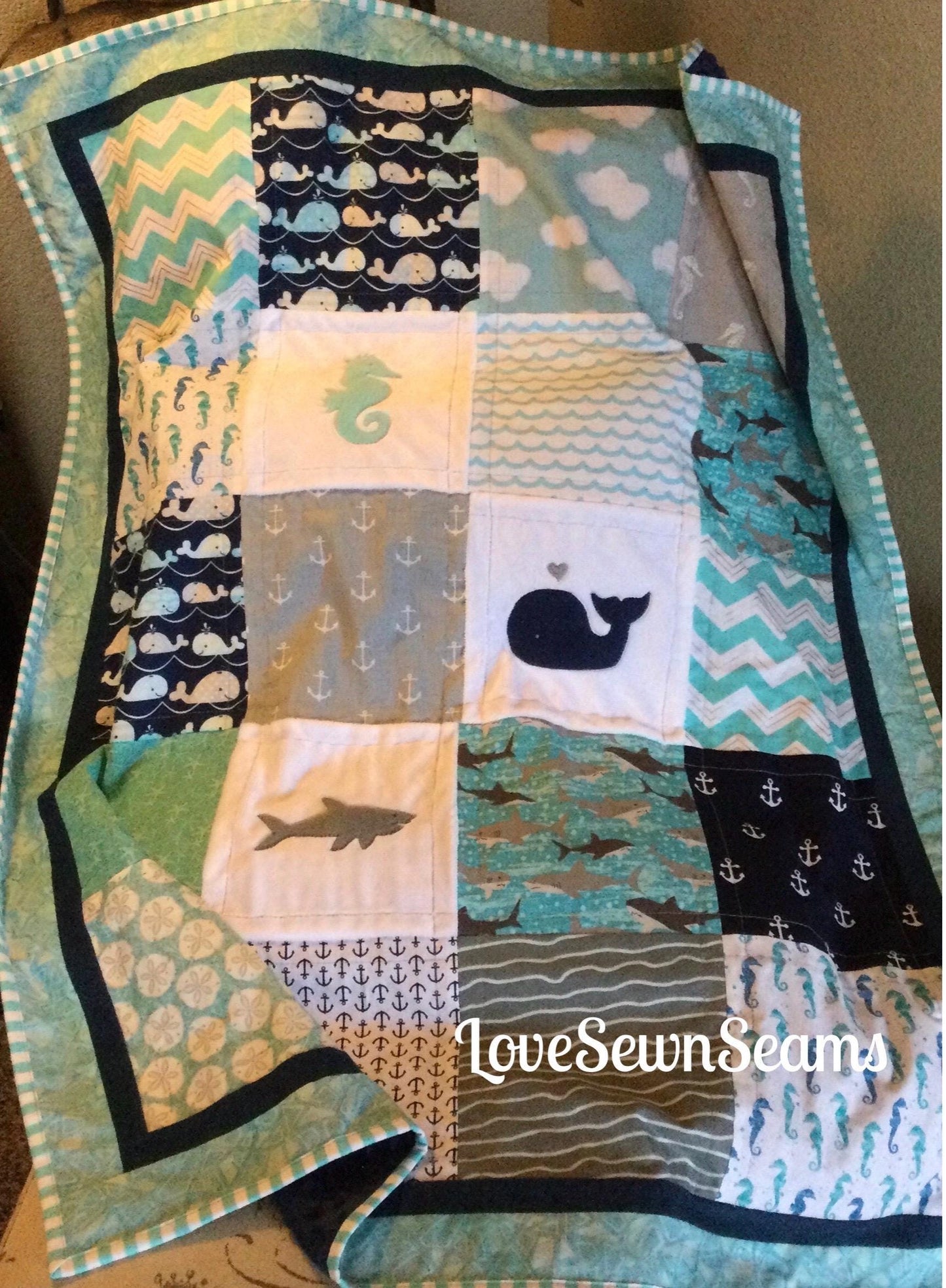SHARK & WHALE QUILT/Sea life quilt/Nautical baby quilt/Coastal quilt/Baby quilt
