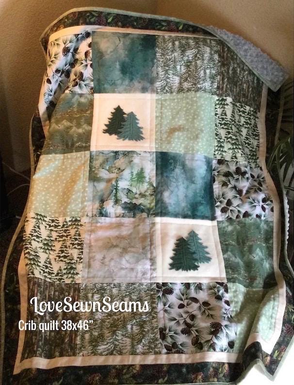 Nature quilt/Forest quilt/Woodland quilt/Evergreen quilt/Made to order in many sizes