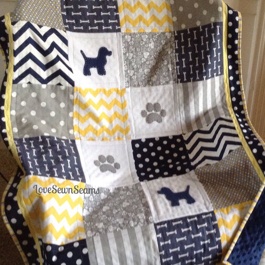 PUPPY quilt/Twin Quilt/Dog lover quilt/Labrador quilt/Baby quilt