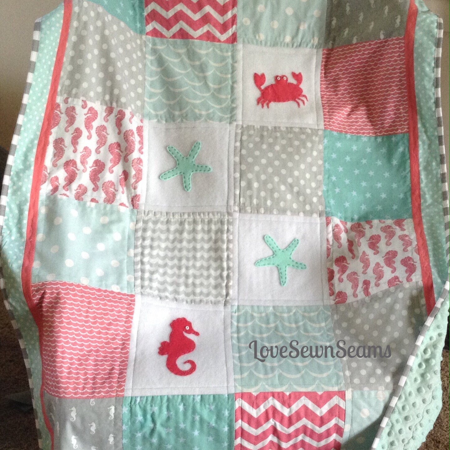 MADE TO Order/Seashore baby Quilt/MODERN Baby quilt/Seahorse/Crab/Starfish/Lovey/Made to order
