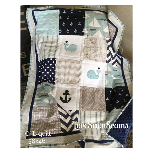 NAUTICAL QUILT/Neutral baby quilt/Classic quilt/Sand, mint, pool blue/Crib Quilt