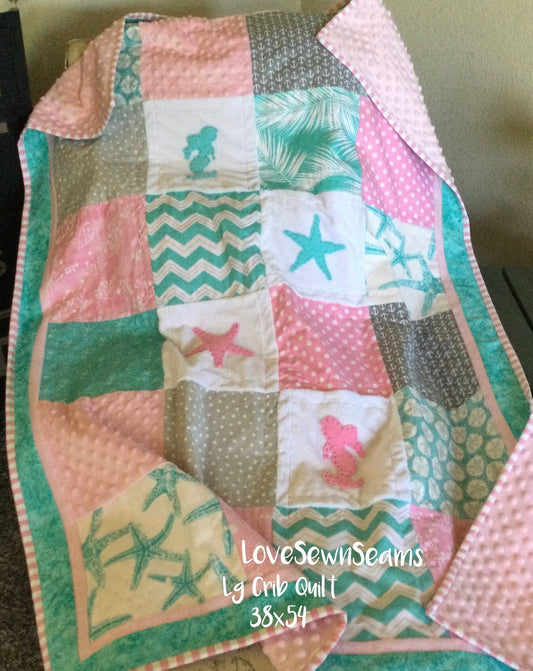 MADE to ORDER/COASTAL Quilt/Starfish Mermaid quilt/Starfish kisses/Starfish Seahorse quilt/Coastal baby blanket/Nautical baby quilt