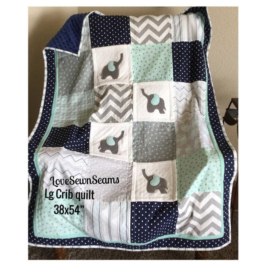MADE TO ORDER/Elephant quilt/Baby quilt/Twin quilt/Elephant baby quilt/Modern baby quilt/ Handmade baby quilt/Elephant Lovey