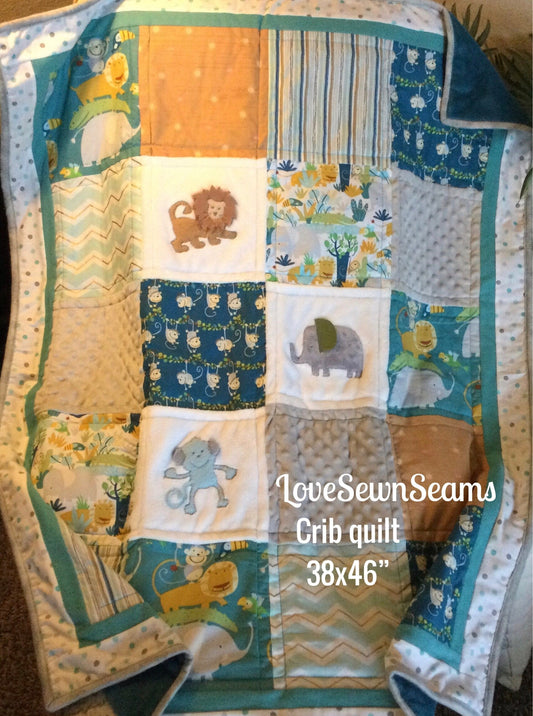 MADE TO ORDER/Animal quilt/Tiger quilt/Elephant quilt/Jungle animals/Appliqué quilt/Animal baby quilt