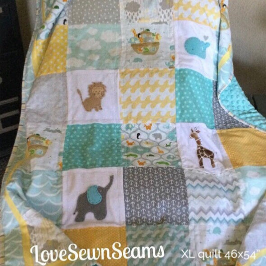 NOAHS ARK QUILT/Ark baby quilt/Noahs Ark Crib Mobile/Neutral baby quilt/Handmade baby quilt